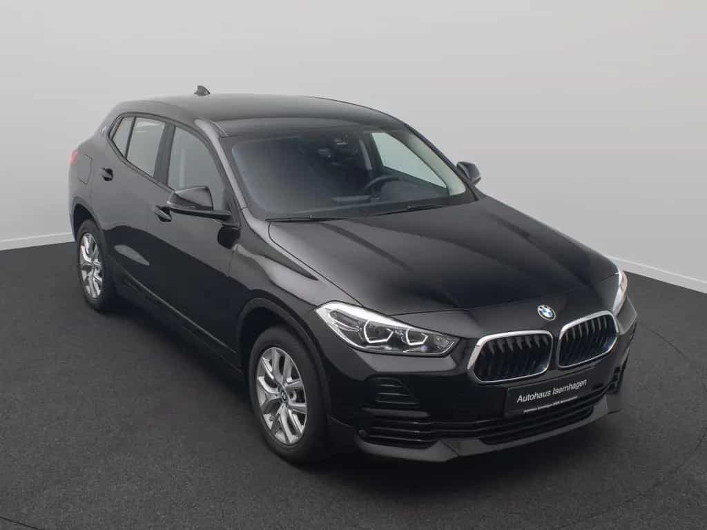 BMW X2 sD18i GeschwindigReg ParkAss DAB Navi Lordos 03/2023-photo-2
