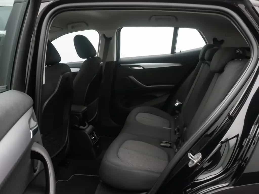 BMW X2 sD18i GeschwindigReg ParkAss DAB Navi Lordos 03/2023-photo-21