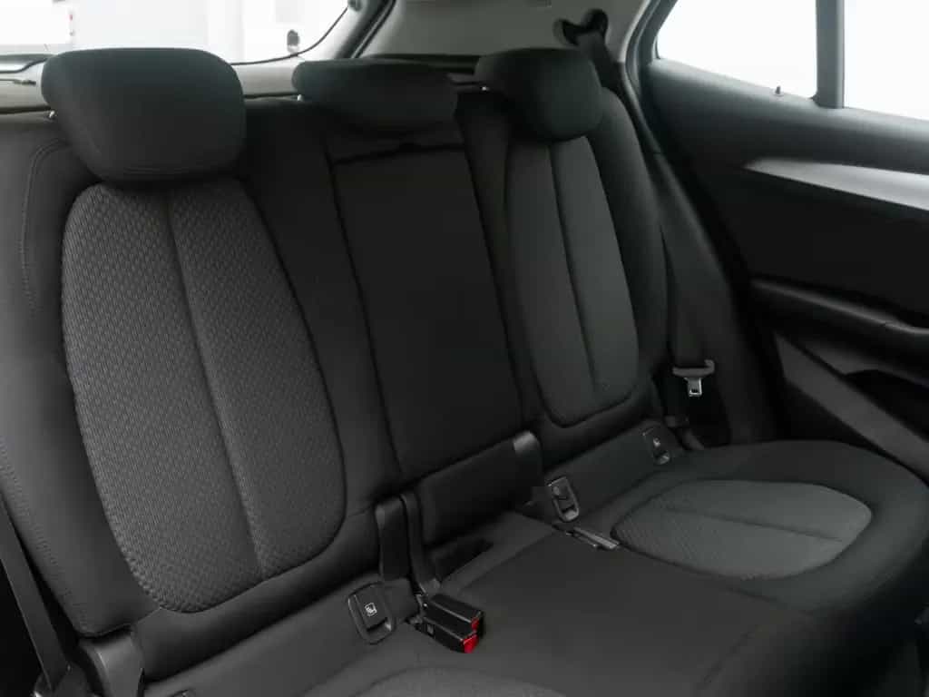 BMW X2 sD18i GeschwindigReg ParkAss DAB Navi Lordos 03/2023-photo-24