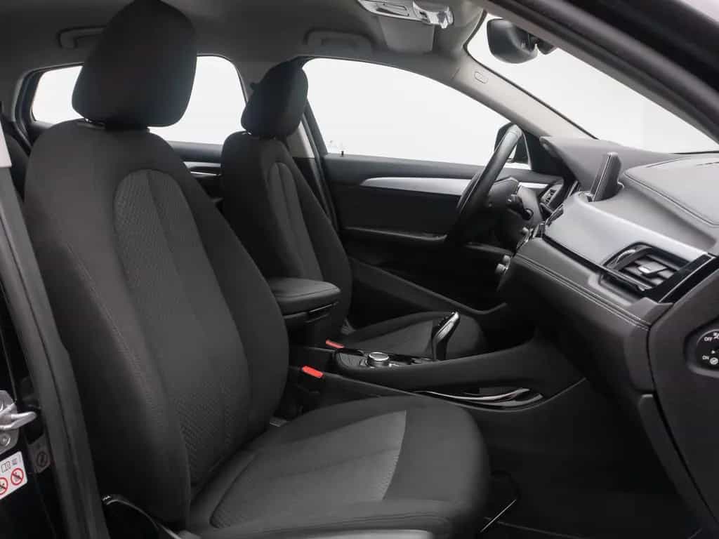 BMW X2 sD18i GeschwindigReg ParkAss DAB Navi Lordos 03/2023-photo-30