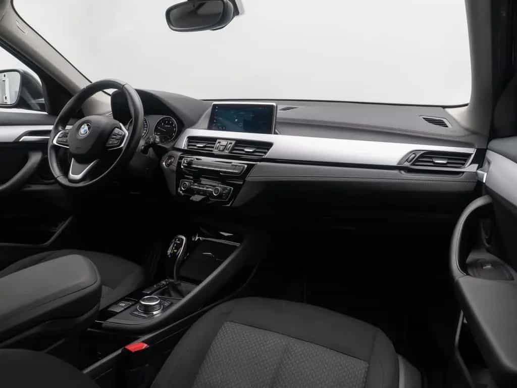 BMW X2 sD18i GeschwindigReg ParkAss DAB Navi Lordos 03/2023-photo-34