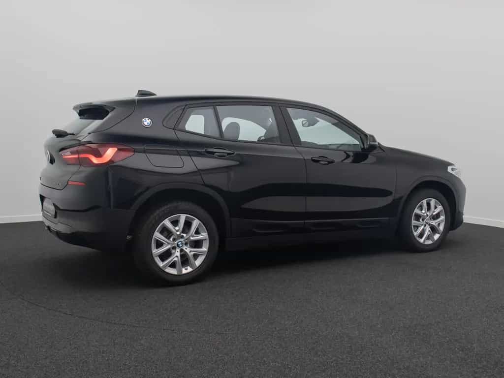 BMW X2 sD18i GeschwindigReg ParkAss DAB Navi Lordos 03/2023-photo-5
