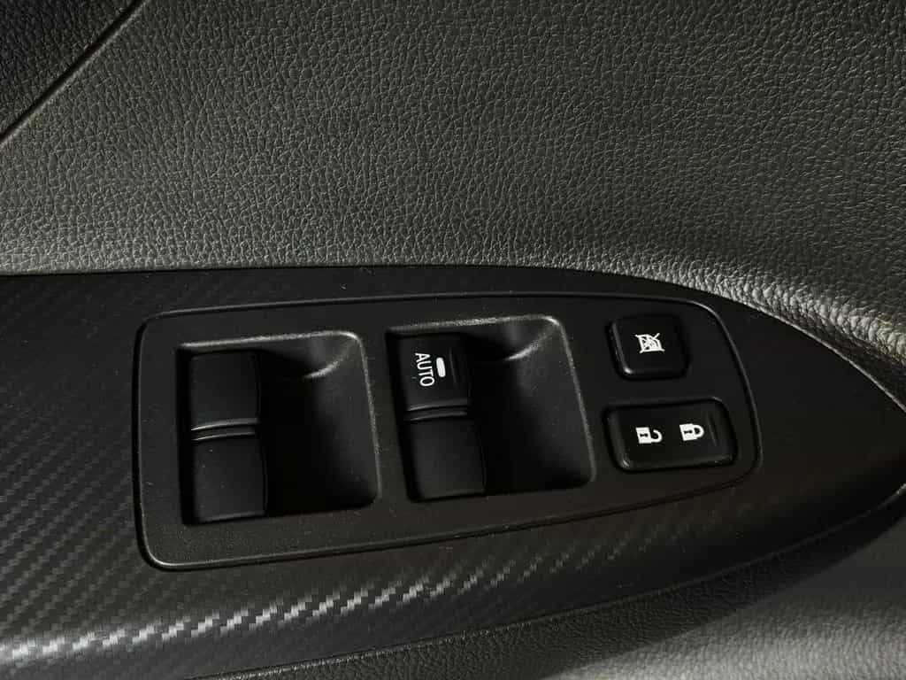 Mitsubishi Eclipse Cross #1.HAND#TÜV#SERVICE#HEADUP#SHZ#TOP 06/2018-photo-11