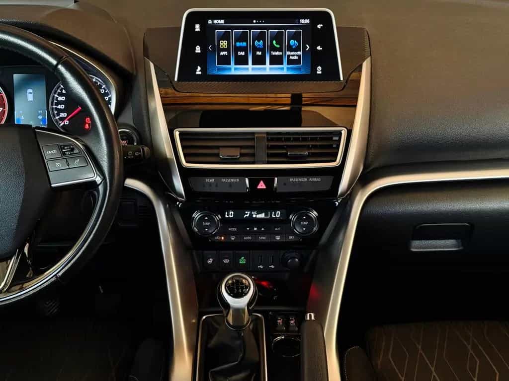 Mitsubishi Eclipse Cross #1.HAND#TÜV#SERVICE#HEADUP#SHZ#TOP 06/2018-photo-16