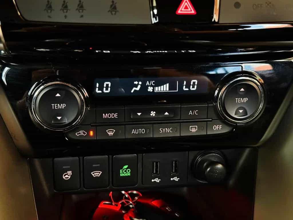 Mitsubishi Eclipse Cross #1.HAND#TÜV#SERVICE#HEADUP#SHZ#TOP 06/2018-photo-18