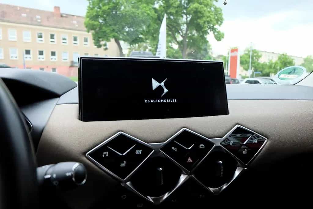 DS Automobiles DS3 Crossback Crossback PureTech 100 SoChic HEADUP|LED|SHZ|PDC 12/2019-photo-20