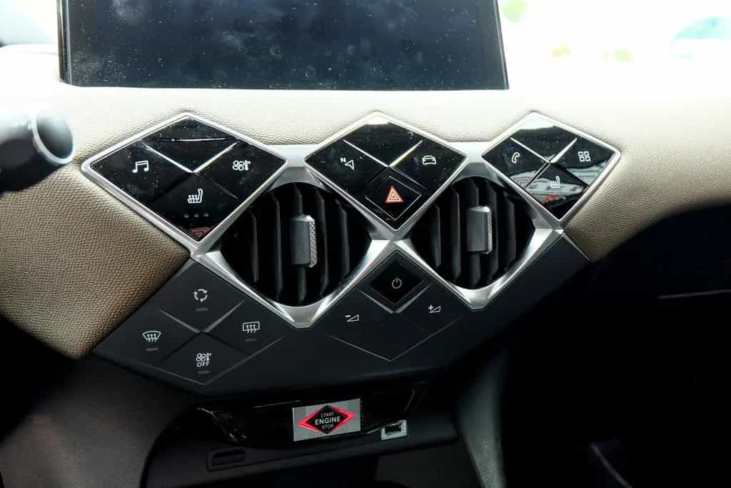 DS Automobiles DS3 Crossback Crossback PureTech 100 SoChic HEADUP|LED|SHZ|PDC 12/2019-photo-22