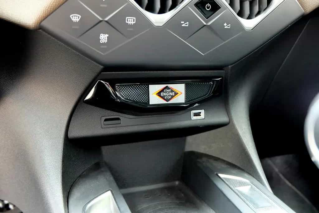 DS Automobiles DS3 Crossback Crossback PureTech 100 SoChic HEADUP|LED|SHZ|PDC 12/2019-photo-23