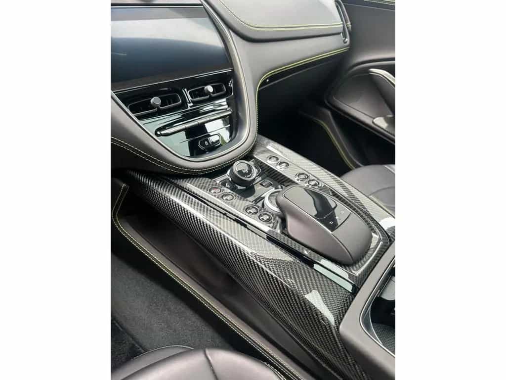 Aston Martin DBX DBX 707 V8 4x4 / FULL CARBON 10/2023-photo-8