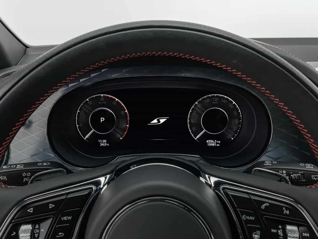 Bentley Bentayga S V8 / Privacy Glass 04/2024-photo-12