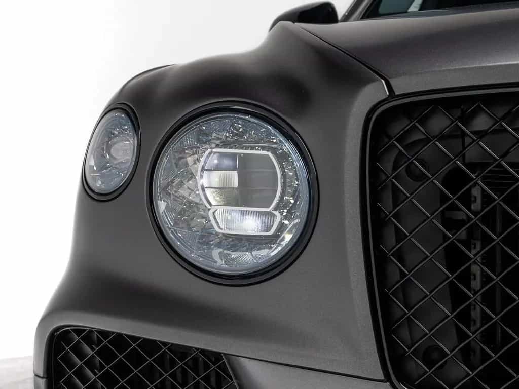 Bentley Bentayga S V8 / Privacy Glass 04/2024-photo-26