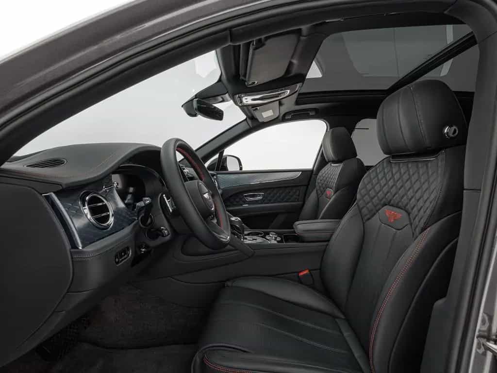 Bentley Bentayga S V8 / Privacy Glass 04/2024-photo-9