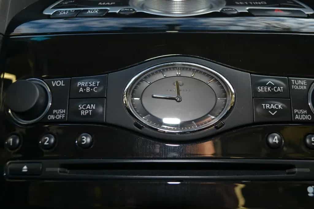 Infiniti QX70 FX35 3.5 V6 | 307 PS | 360° Kamera | TÜV 07/2027 02/2009-photo-11