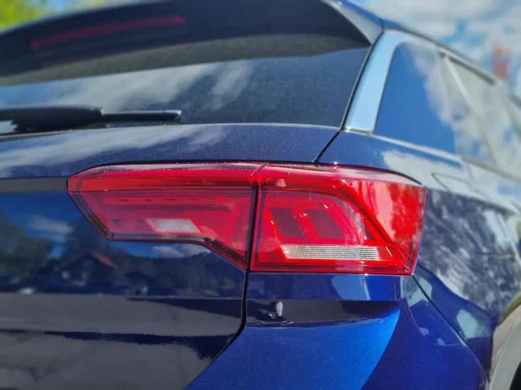 Volkswagen T-Roc 1.0 TSI 08/2018-photo-11
