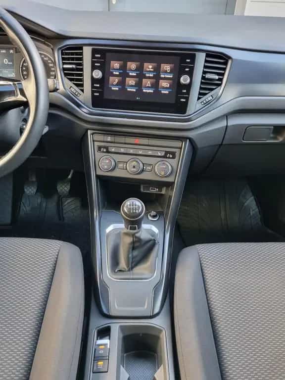 Volkswagen T-Roc 1.0 TSI 08/2018-photo-16