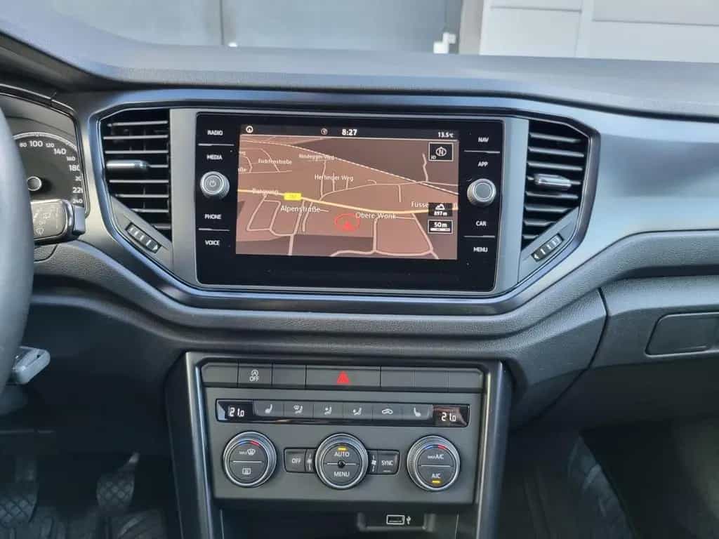 Volkswagen T-Roc 1.0 TSI 08/2018-photo-17