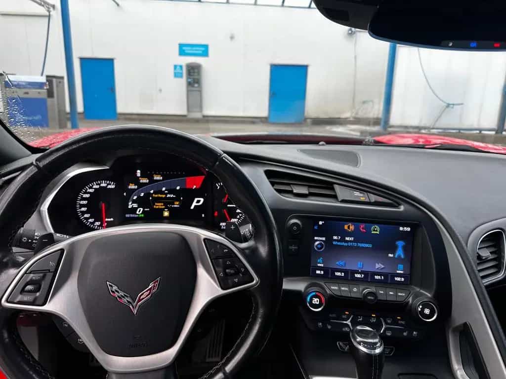 Corvette C7 6.2 V8 AT8 Stingray Coupe 2LT Stingray 2LT 09/2015-photo-12