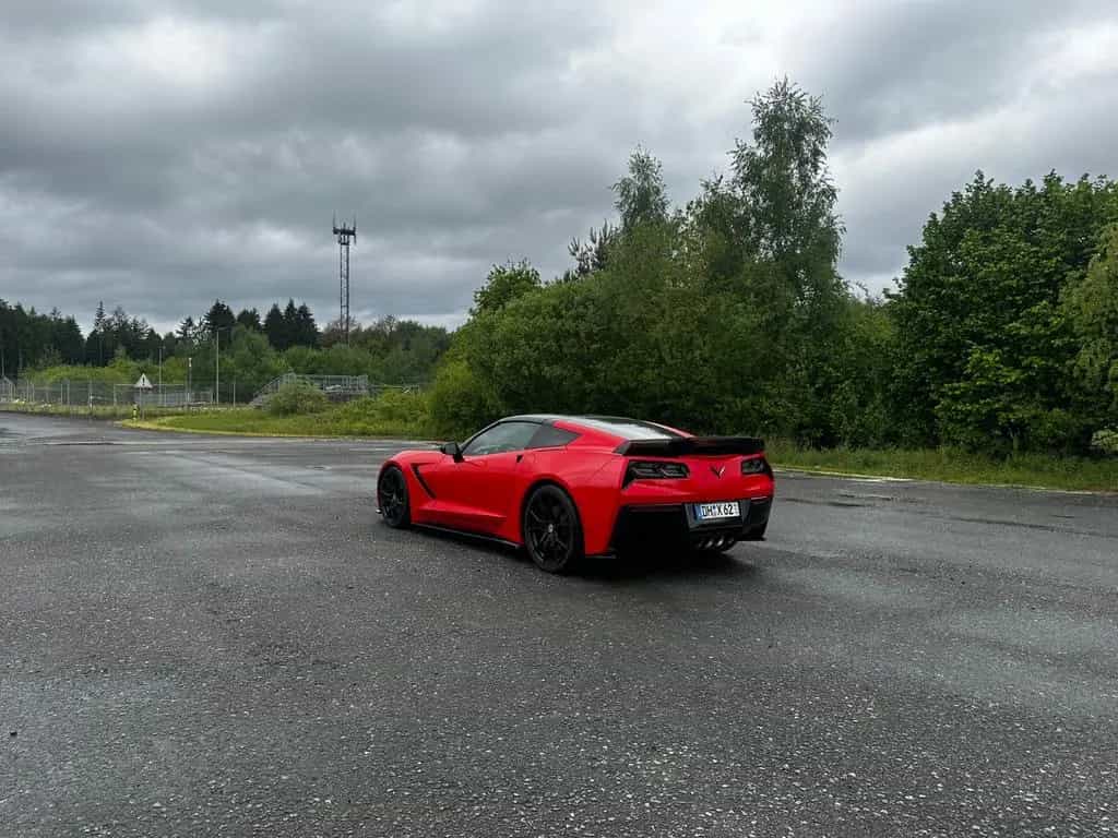 Corvette C7 6.2 V8 AT8 Stingray Coupe 2LT Stingray 2LT 09/2015-photo-3