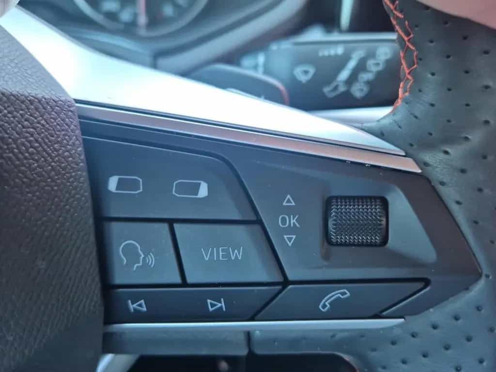 Seat Ibiza FR 1.0 TSI DSG*FULL LINK*FRONT ASSIST*LED* 03/2022-photo-16