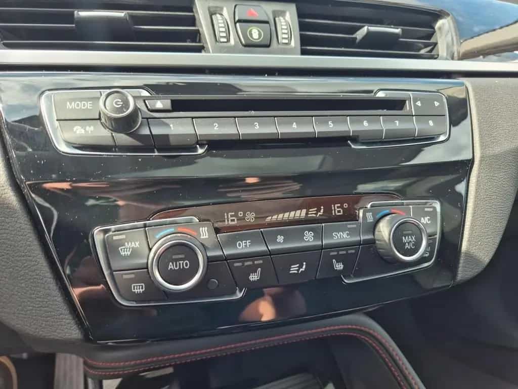 BMW X1 xDrive 20d M Paket*8FACH*MEMORY*NUR GEWERBE* 04/2019-photo-11