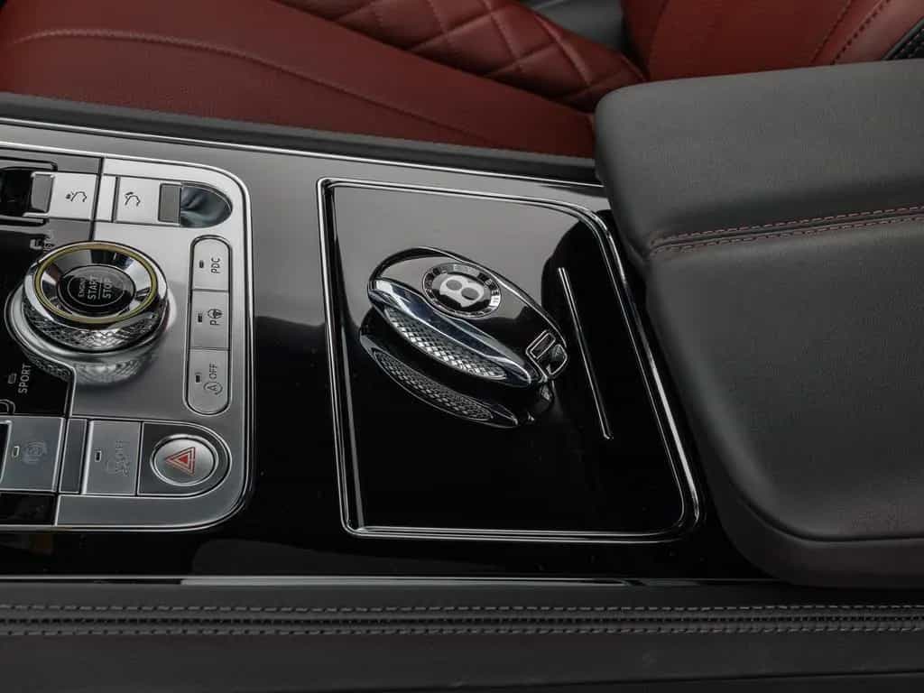 Bentley Continental GT W 12 / Bang & Olufsen Soundsystem 10/2020-photo-19