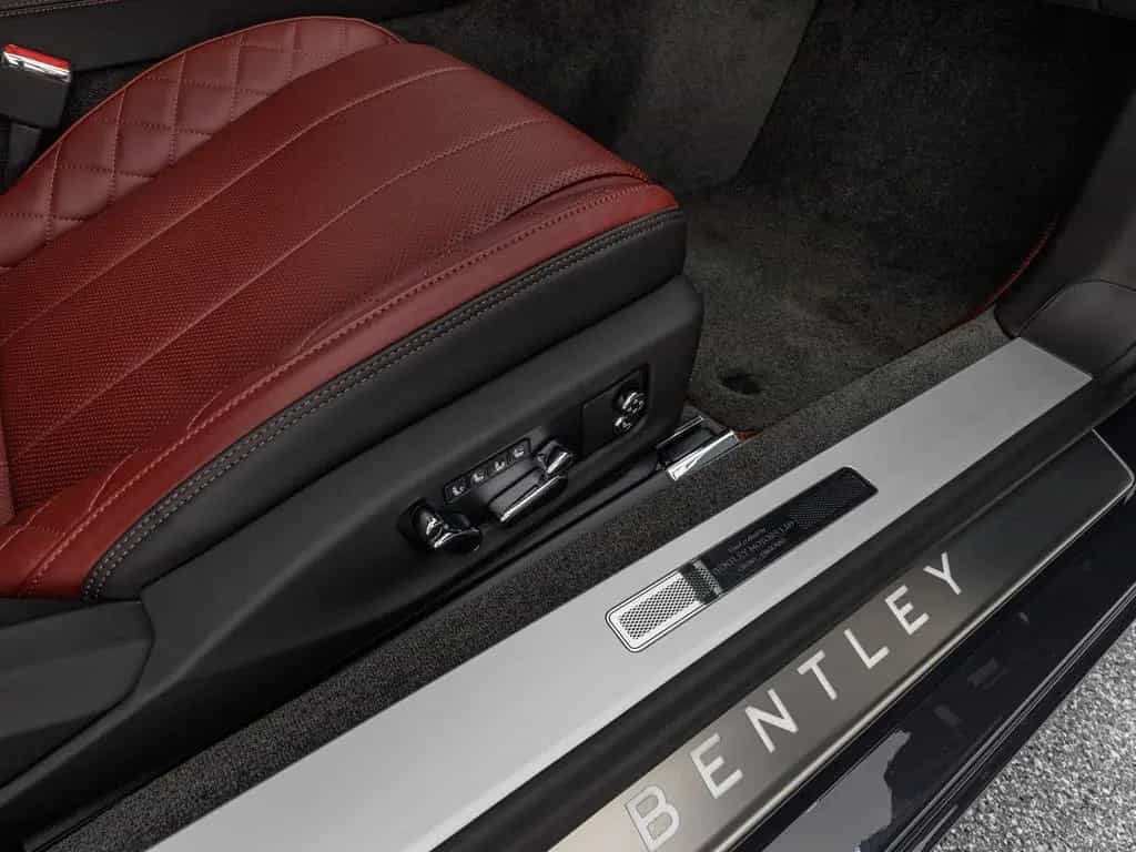Bentley Continental GT W 12 / Bang & Olufsen Soundsystem 10/2020-photo-23