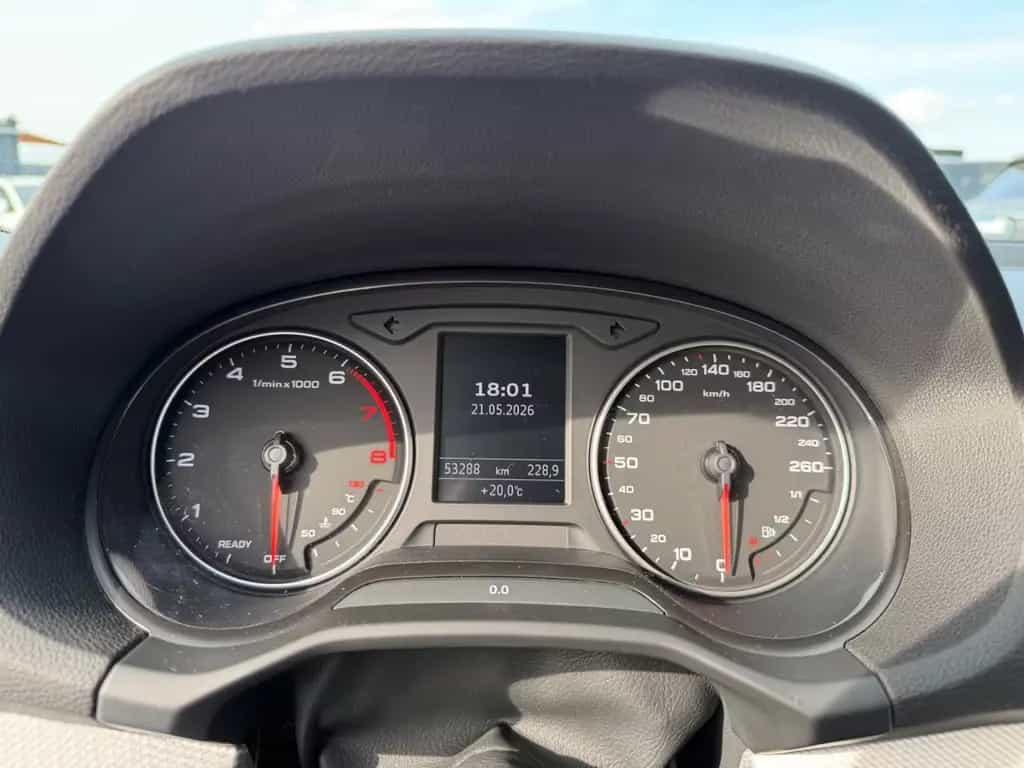 Audi Q2 30 TFSI TEMP|SZH|MFL|PDC|KEYLESS|KLIMA 01/2020-photo-16