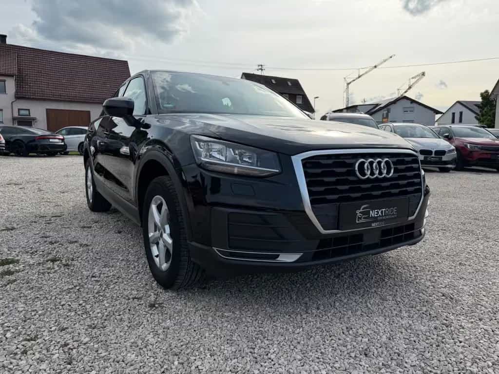 Audi Q2 30 TFSI TEMP|SZH|MFL|PDC|KEYLESS|KLIMA 01/2020-photo-2