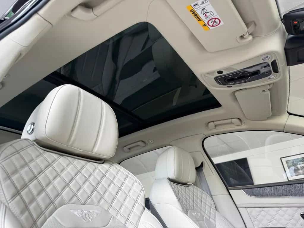 Bentley Bentayga 4.0 V8 First-Edition Naim Panorama AHK 04/2021-photo-11