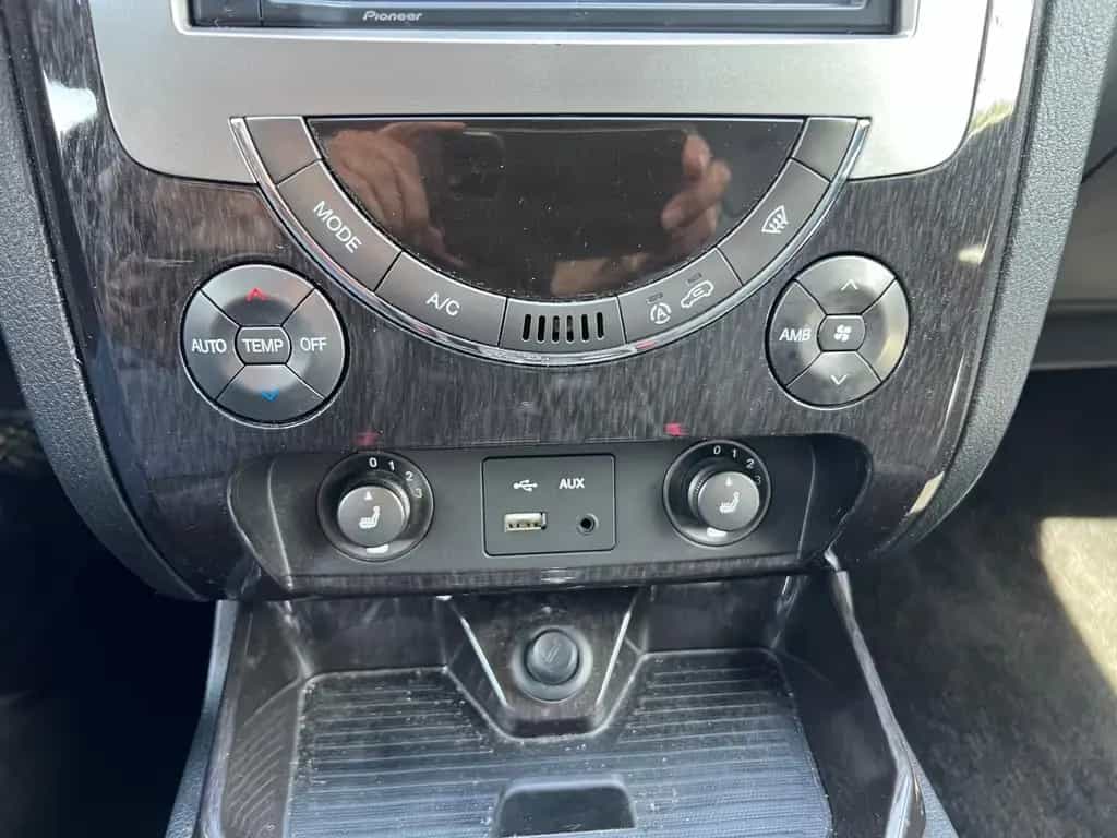 Ssangyong REXTON Rexton W Quartz 4WD 7 SITZPLÄTZE 01/2016-photo-10