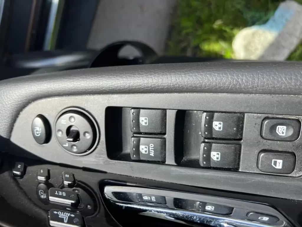 Ssangyong REXTON Rexton W Quartz 4WD 7 SITZPLÄTZE 01/2016-photo-17