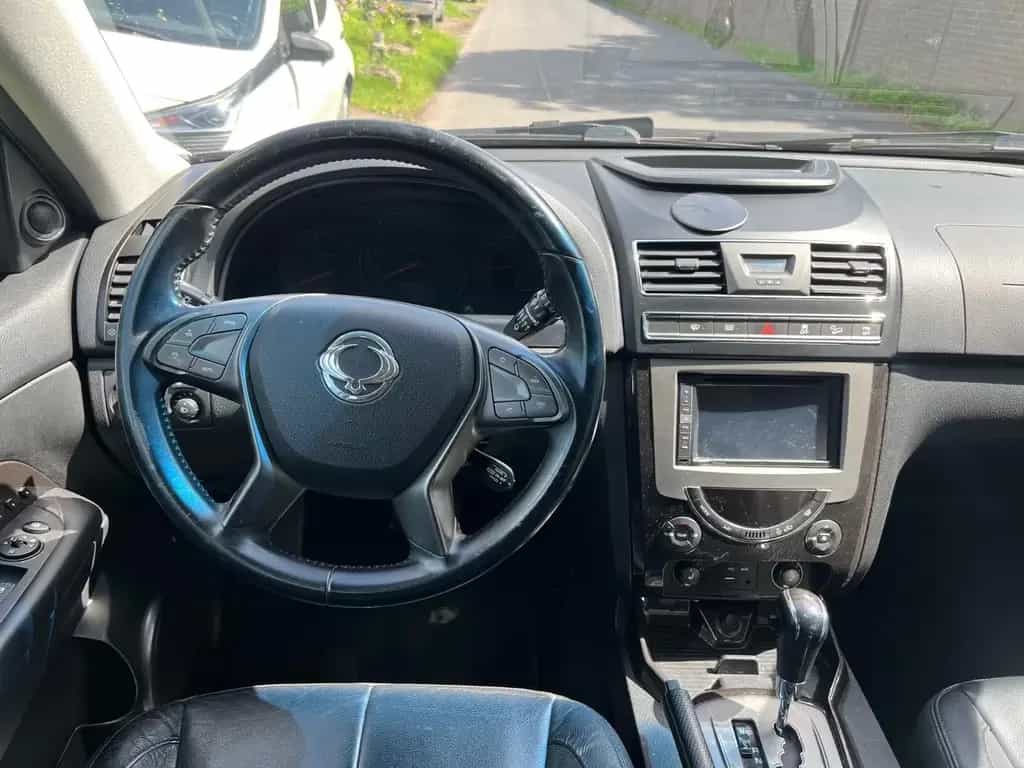 Ssangyong REXTON Rexton W Quartz 4WD 7 SITZPLÄTZE 01/2016-photo-20