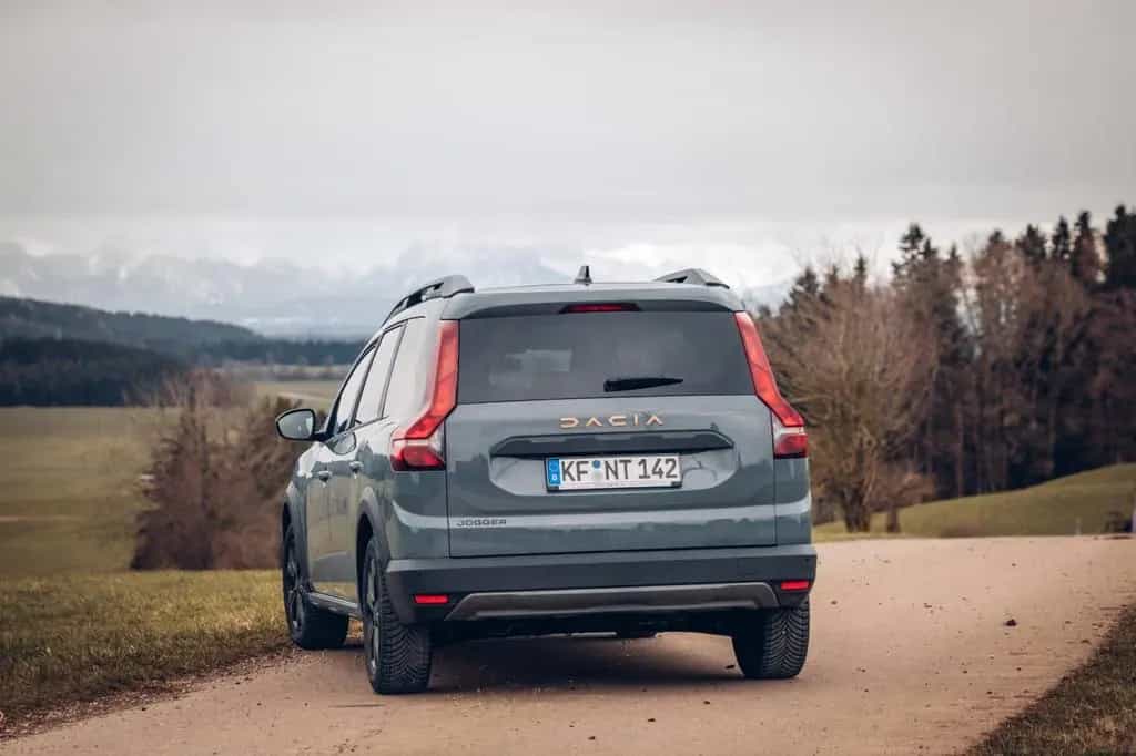 Dacia Jogger TCe 110 Extreme+ 5-Sitzer 10/2023-photo-4