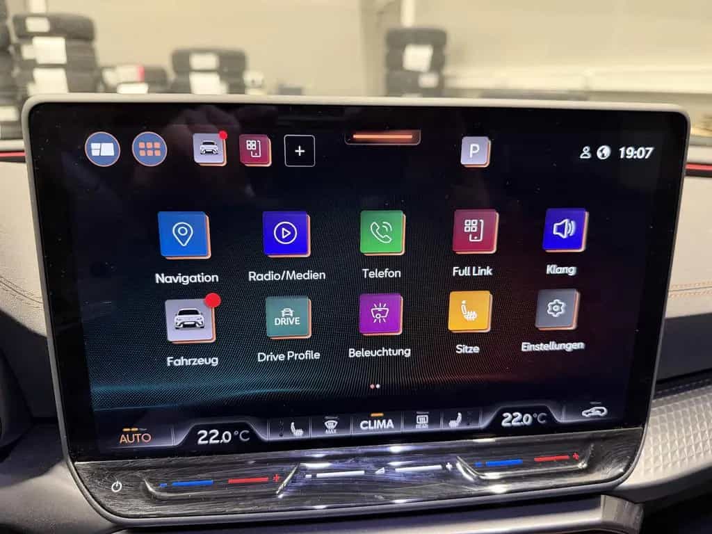 Cupra Leon ST 1.5eTSI DSG AHK Assist XL Navi Matrix 06/2025-photo-14