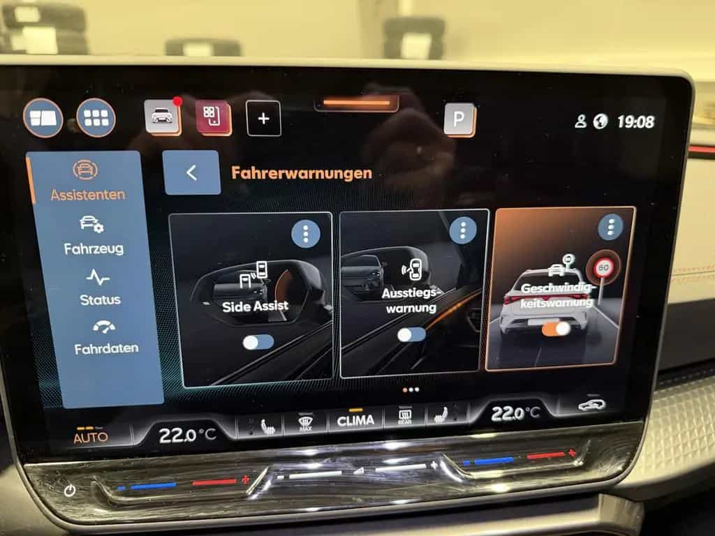 Cupra Leon ST 1.5eTSI DSG AHK Assist XL Navi Matrix 06/2025-photo-24