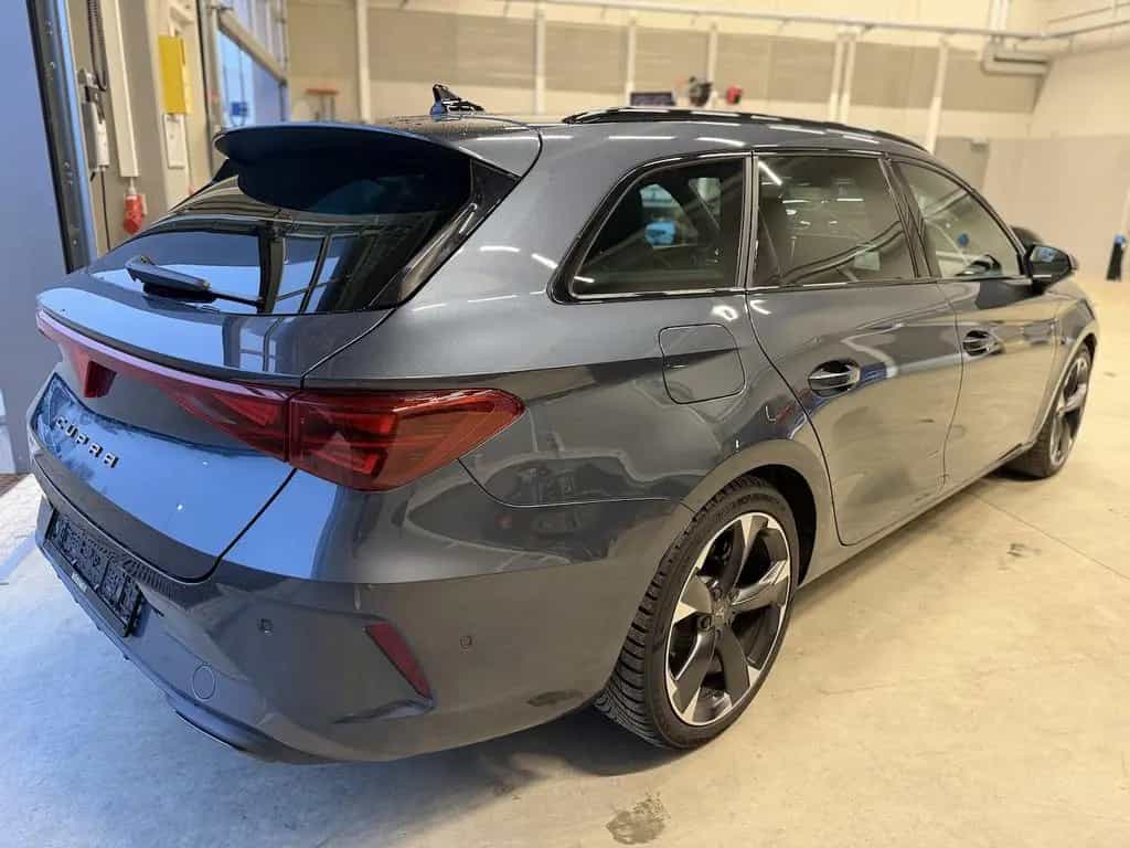 Cupra Leon ST 1.5eTSI DSG AHK Assist XL Navi Matrix 06/2025-photo-4