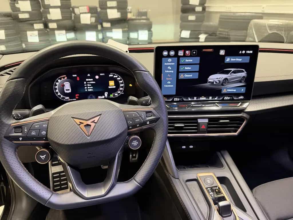 Cupra Leon ST 1.5eTSI DSG AHK Assist XL Navi Matrix 06/2025-photo-9