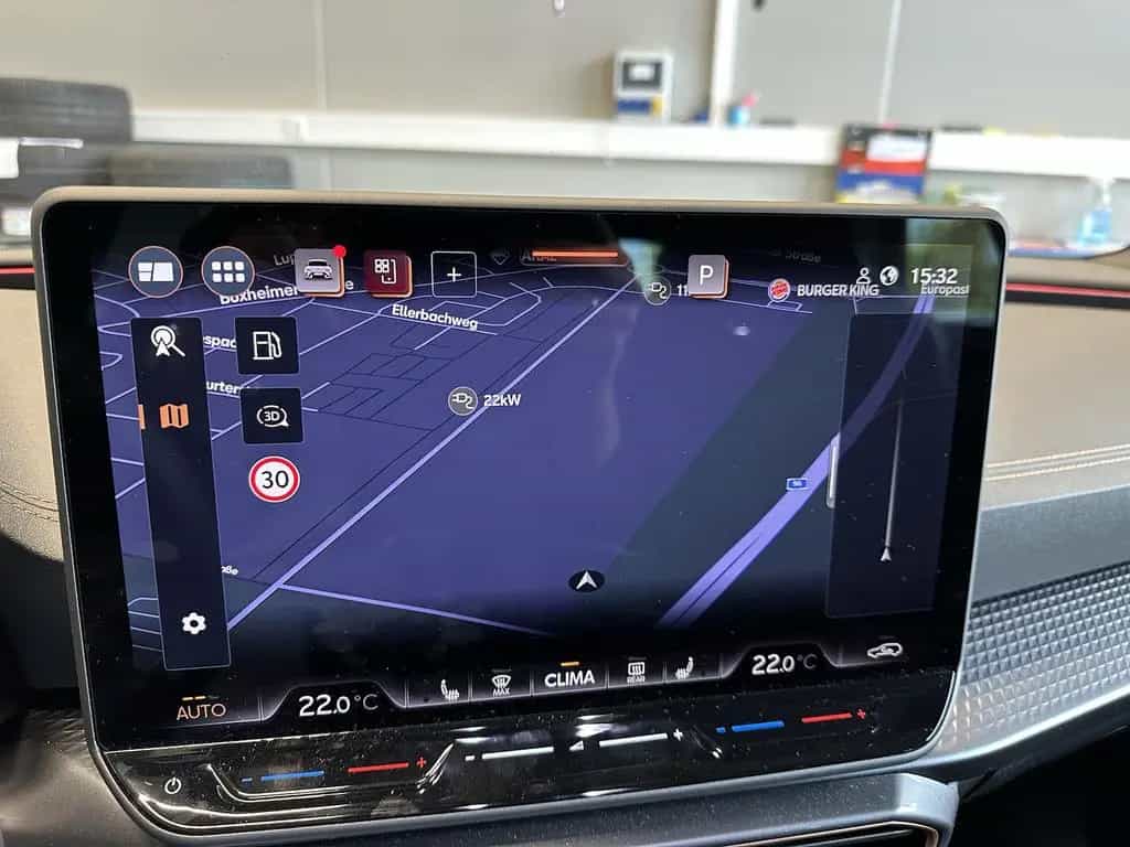 Cupra Leon ST 1.5eTSI DSG Skyline Dynamic Matrix AHK 06/2025-photo-19