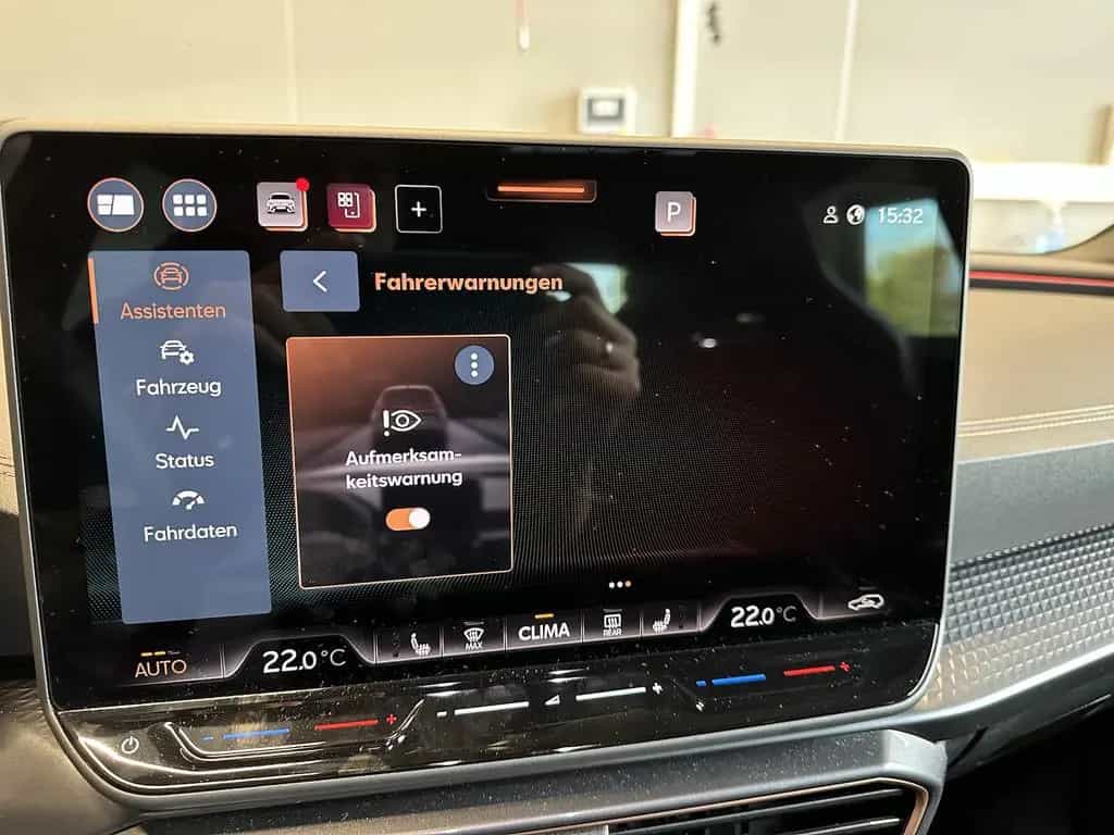 Cupra Leon ST 1.5eTSI DSG Skyline Dynamic Matrix AHK 06/2025-photo-29