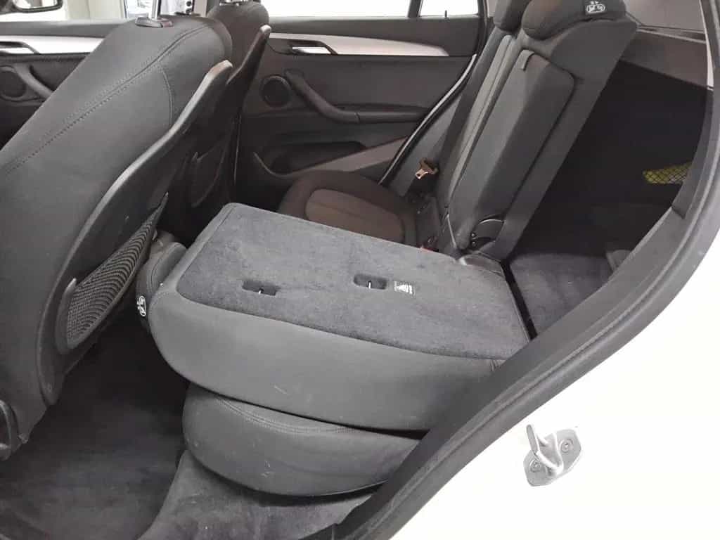 BMW X1 sDrive18d Advantage Navi HiFi ACC PDC Shz 02/2021-photo-11