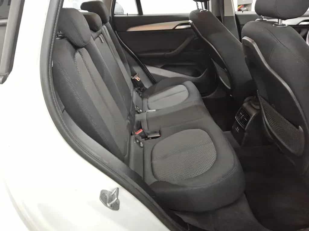 BMW X1 sDrive18d Advantage Navi HiFi ACC PDC Shz 02/2021-photo-12