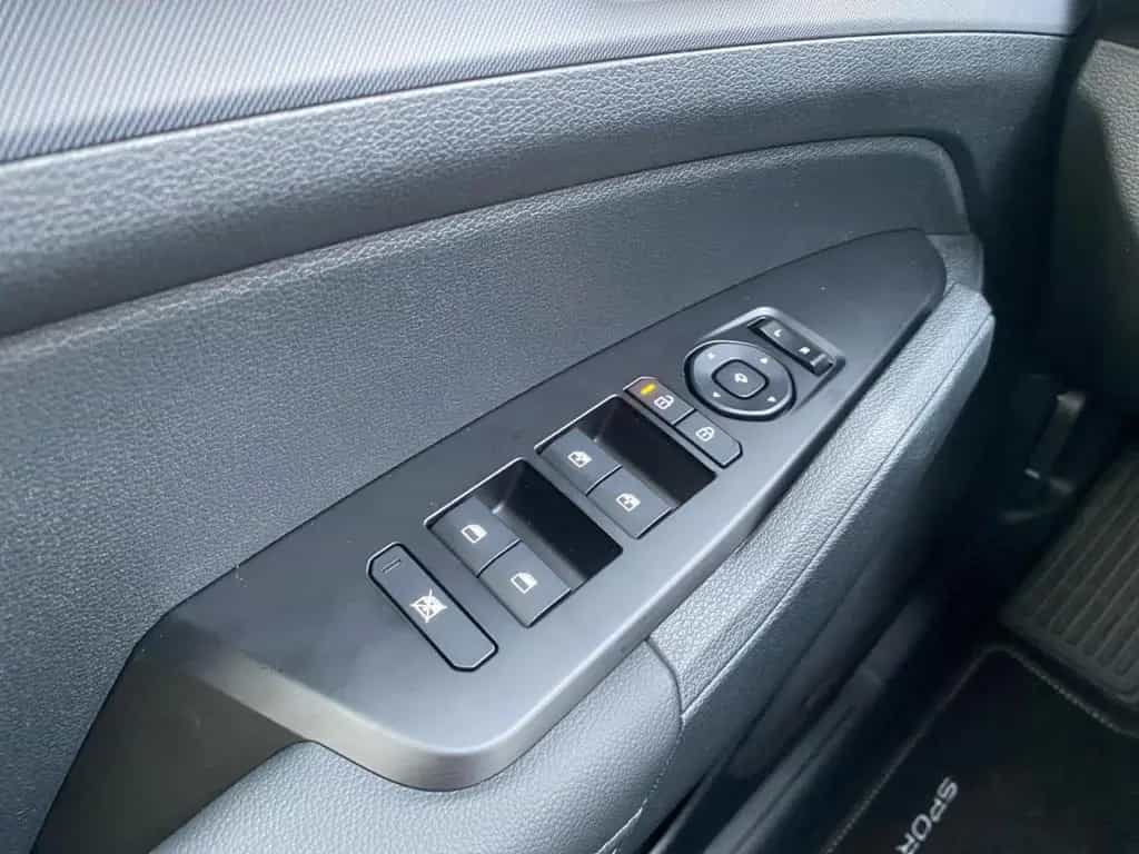 Kia Sportage Vision PE 1.6T Kamera Navi LED Tempomat 06/2026-photo-16