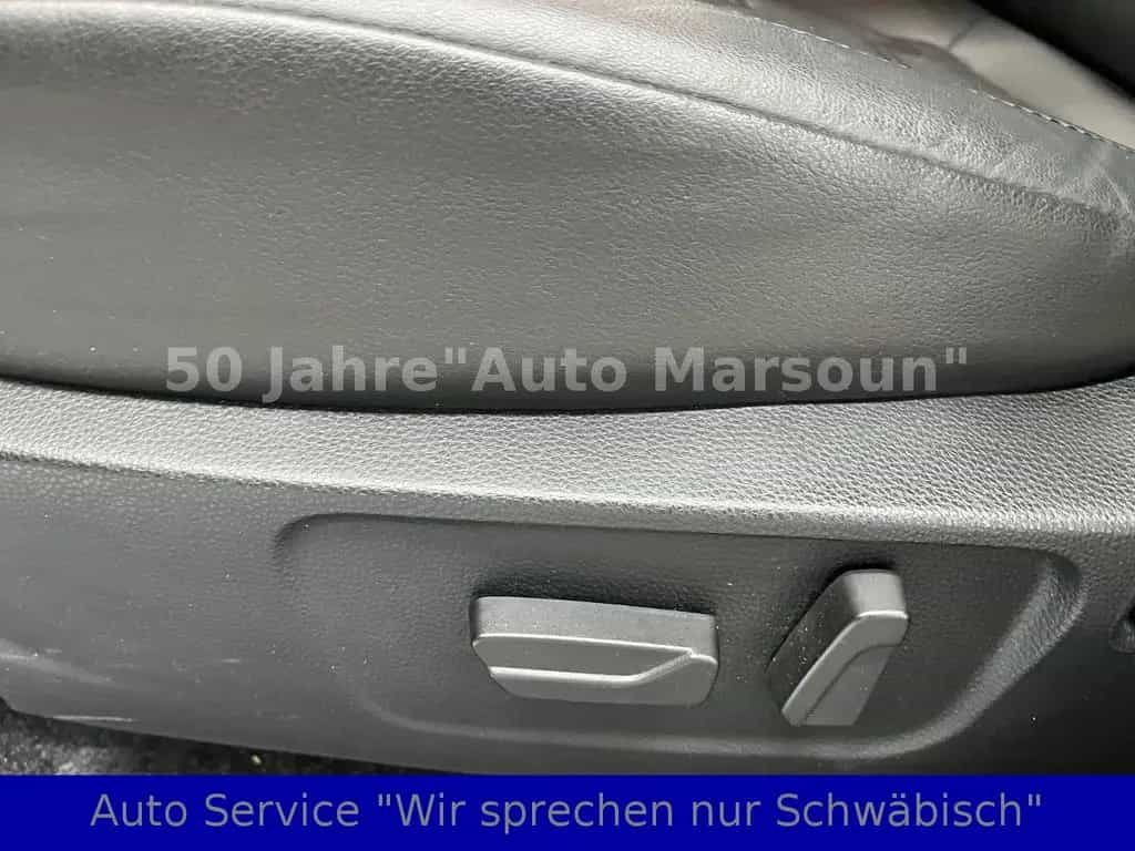 Isuzu D-Max DouplCab 4WD V-CROSS 8x ALU Gar.8/29Wie Neu! 08/2024-photo-11
