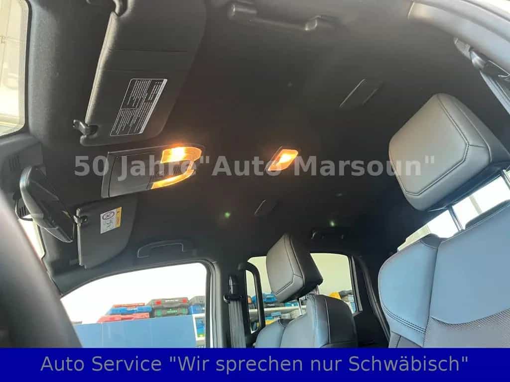 Isuzu D-Max DouplCab 4WD V-CROSS 8x ALU Gar.8/29Wie Neu! 08/2024-photo-12