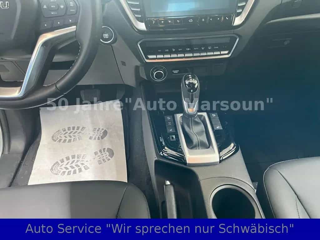 Isuzu D-Max DouplCab 4WD V-CROSS 8x ALU Gar.8/29Wie Neu! 08/2024-photo-13