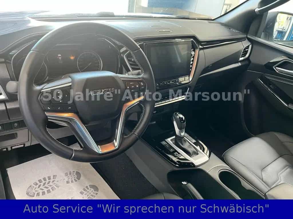 Isuzu D-Max DouplCab 4WD V-CROSS 8x ALU Gar.8/29Wie Neu! 08/2024-photo-14