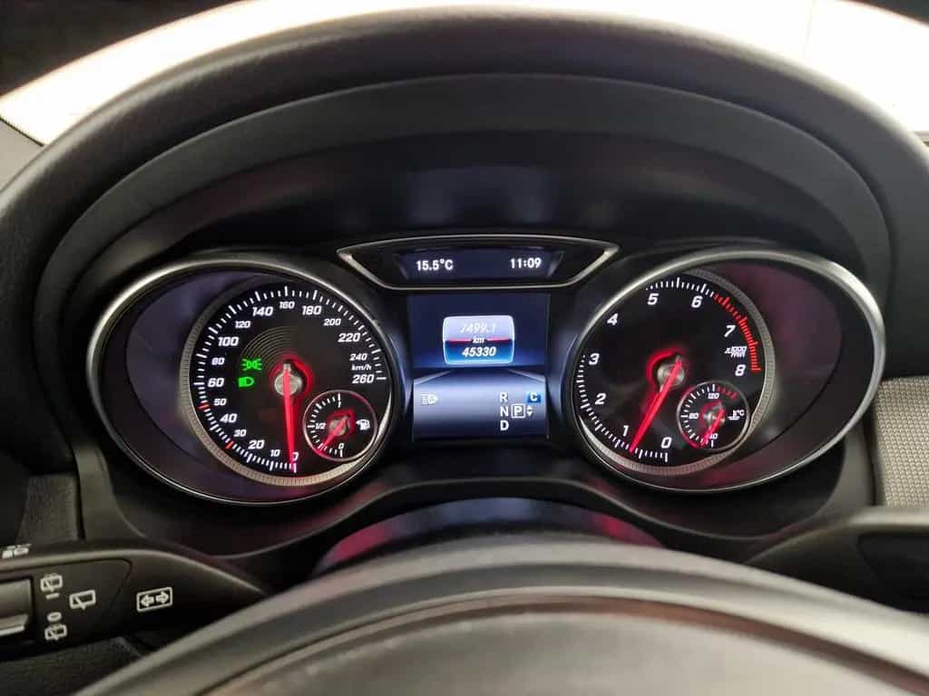Mercedes-Benz GLA 200 Sport Utility, LED, Kamera, 18 Zoll 01/2020-photo-19