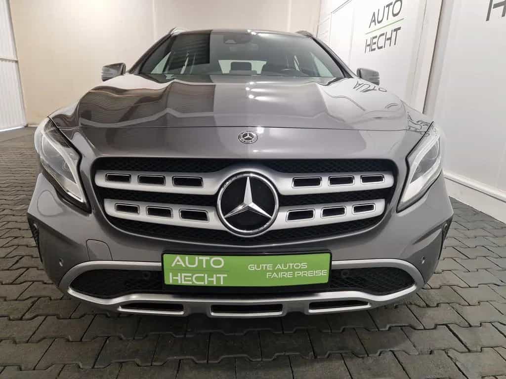 Mercedes-Benz GLA 200 Sport Utility, LED, Kamera, 18 Zoll 01/2020-photo-4