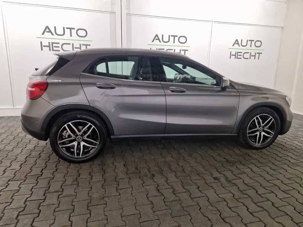 Mercedes-Benz GLA 200 Sport Utility, LED, Kamera, 18 Zoll 01/2020-photo-7