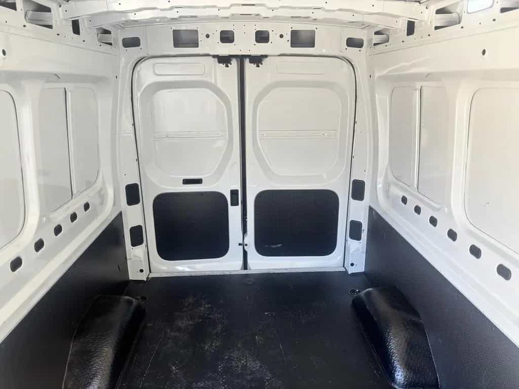 Maxus Deliver 9 2.0 Kasten L3H2 RWD Base RCAM KLIMA 02/2024-photo-11